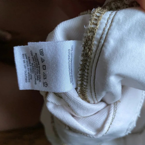 FREE People Cream Cotton 5 1/2” High  Rise Jean Cindy Utility Short Size 2 - Picture 10 of 13